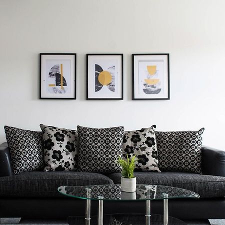 2 Bedroom Apartment Leamington Spa Hosted By Golden Key Lillington  Kültér fotó