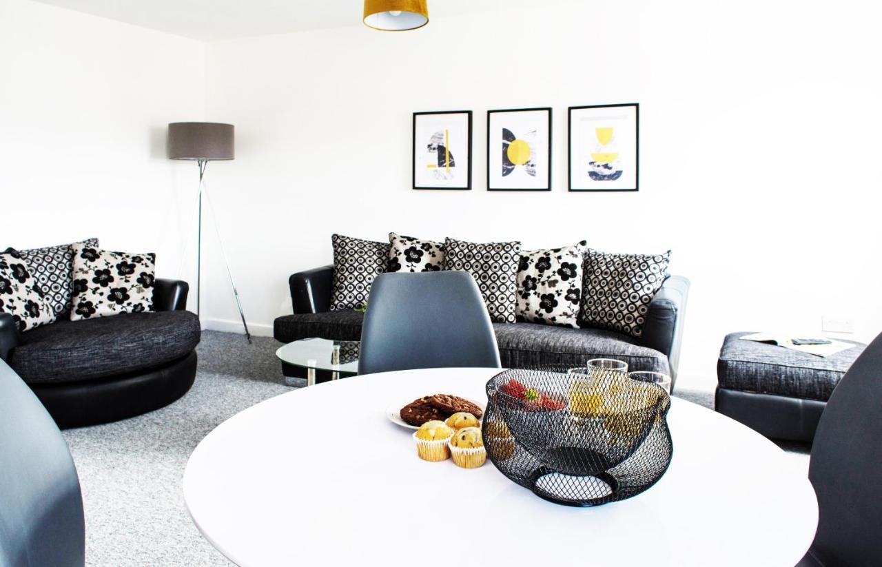 2 Bedroom Apartment Leamington Spa Hosted By Golden Key Lillington  Kültér fotó